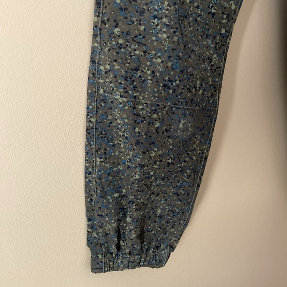 MEC hiking pants - Picture 4 of 9